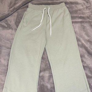 Sunday Best Betty Sweatpant Flare sweatpant